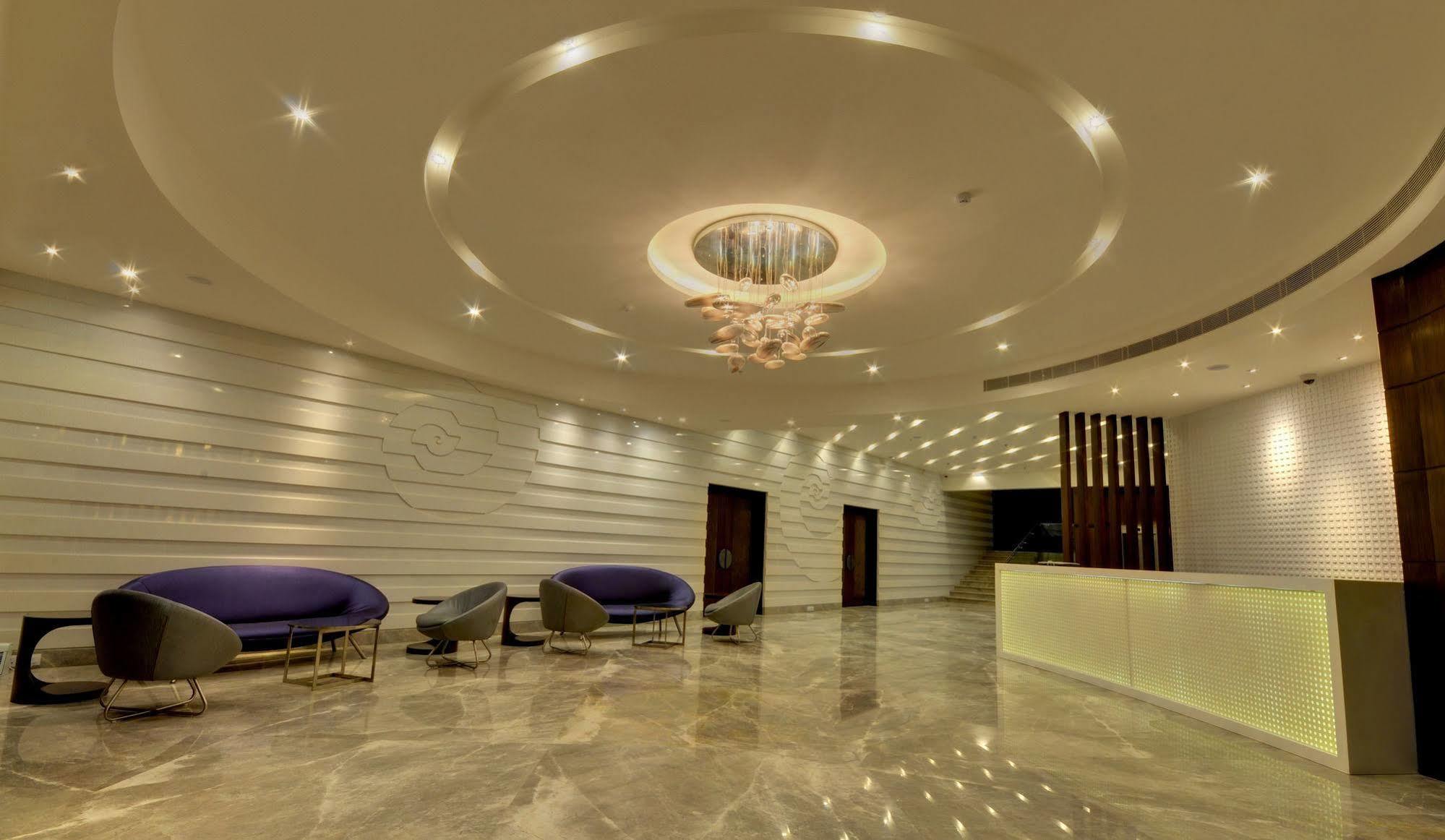 Hotel Platinum Rádžkót Exteriér fotografie